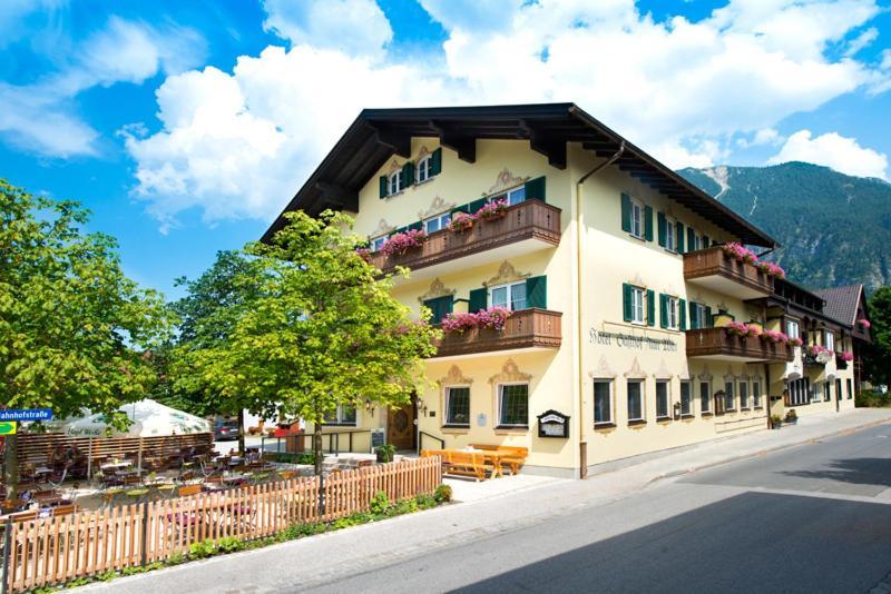 Hotel Gasthof Alter Wirt Farchant Exterior foto